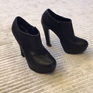 Steve Madden Black Platform Heeled Boots